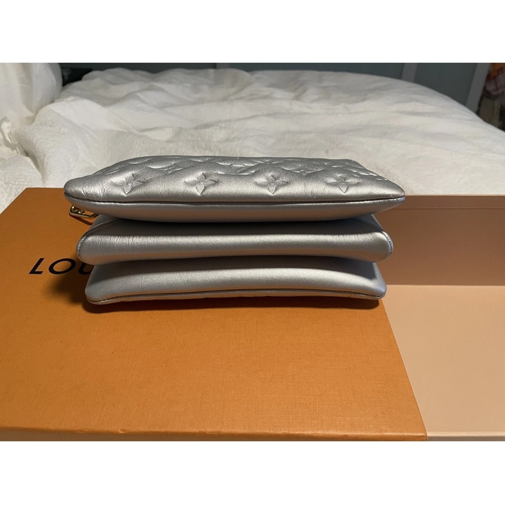 Louis Vuitton Coussin limited edition Silver Embossed Cosmetic Case - Picture 2 of 4